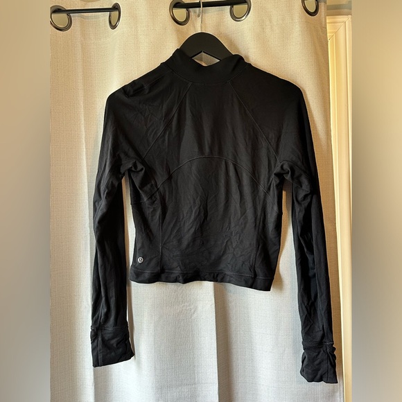 Lululemon It’s Rulu Run Long Sleeve Cropped 1/2 zip. Size 8. Black. - Picture 8 of 10